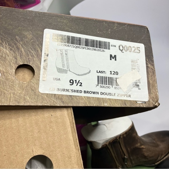 Circle G by Corral distressed leather ankle boots size 9.5 new in box - Picture 10 of 11